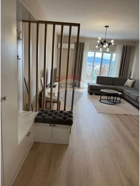 Jepet me qira Apartament 2+1+2 Zona e Botanikut