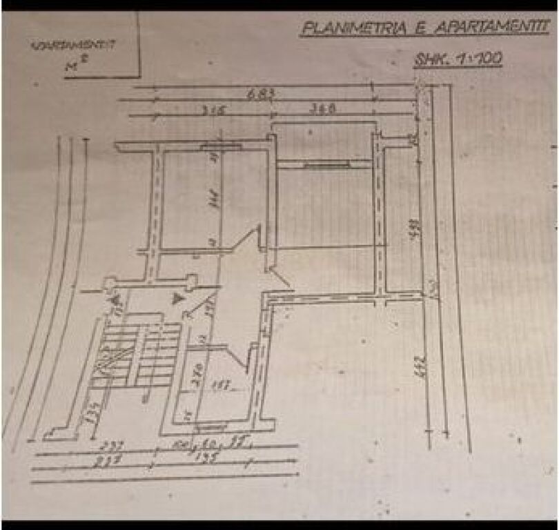 Shitet apartament 1+1 ne rrugen Mine Peza , Tirane.