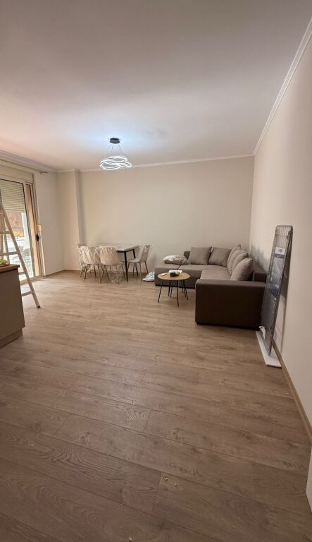 Appartamento 1+1 in affitto Astir