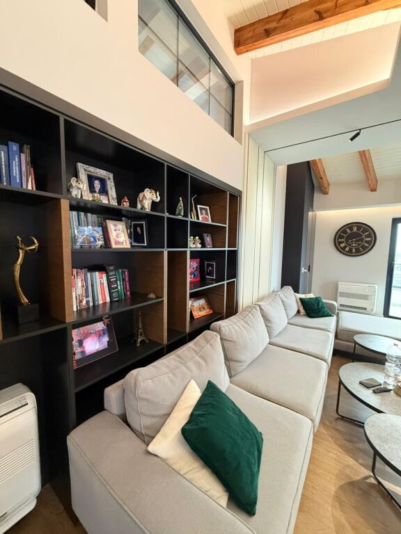 🏡 Super Vilë për Shitje – Liqeni i Thatë, Tiranë