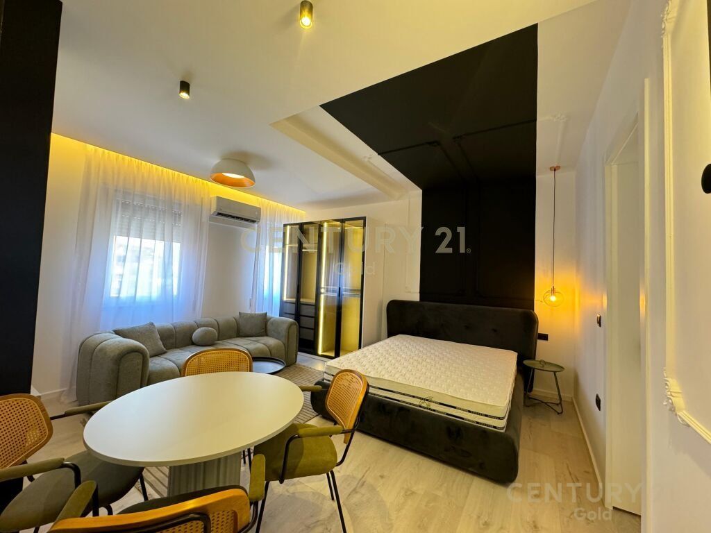 JEPET ME QERA APARTAMENT 1+1 TEK KOMPLEKSI DINAMO