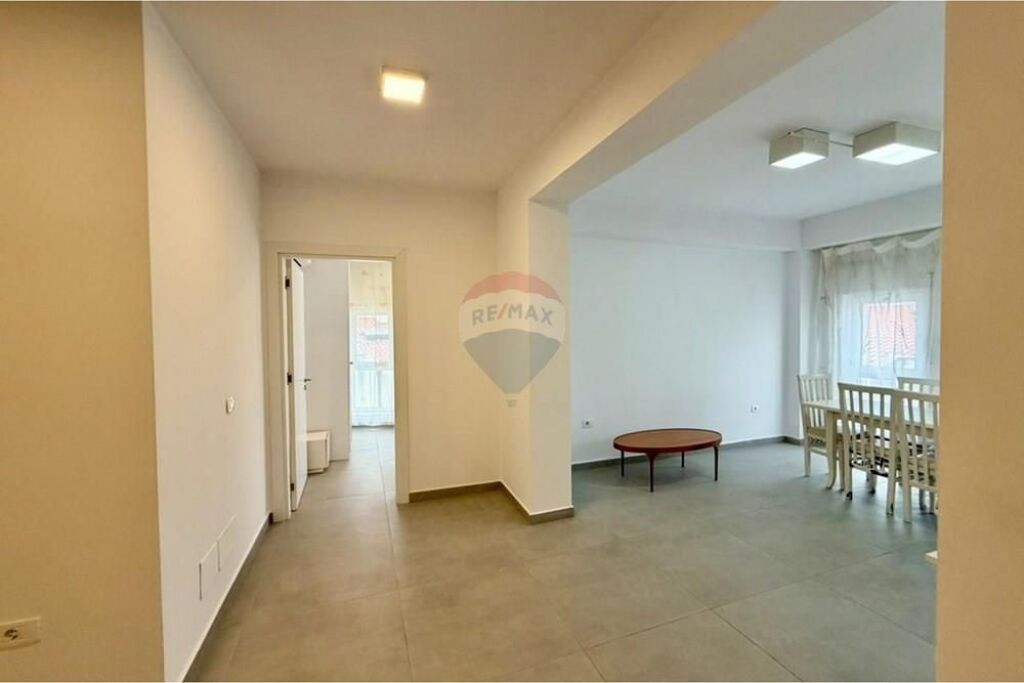 APARTAMENT 2+1 PER SHITJE TEK KODRA E DIELLIT