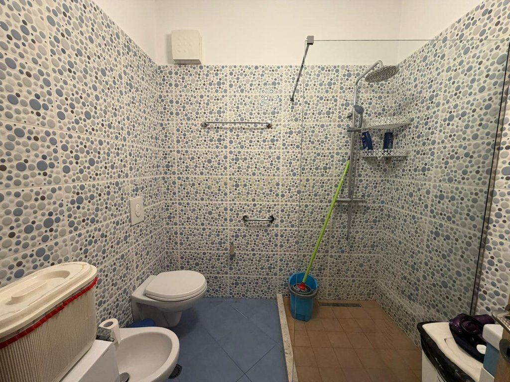 Apartament 1+1 me qira pranë Ministrisë së Jashtme 600 € /Muaj