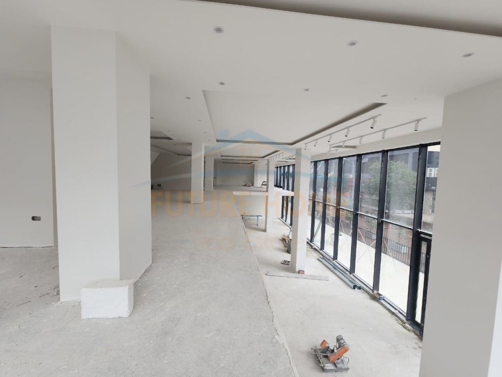 Rent, Premises, Train Station, Tirana.