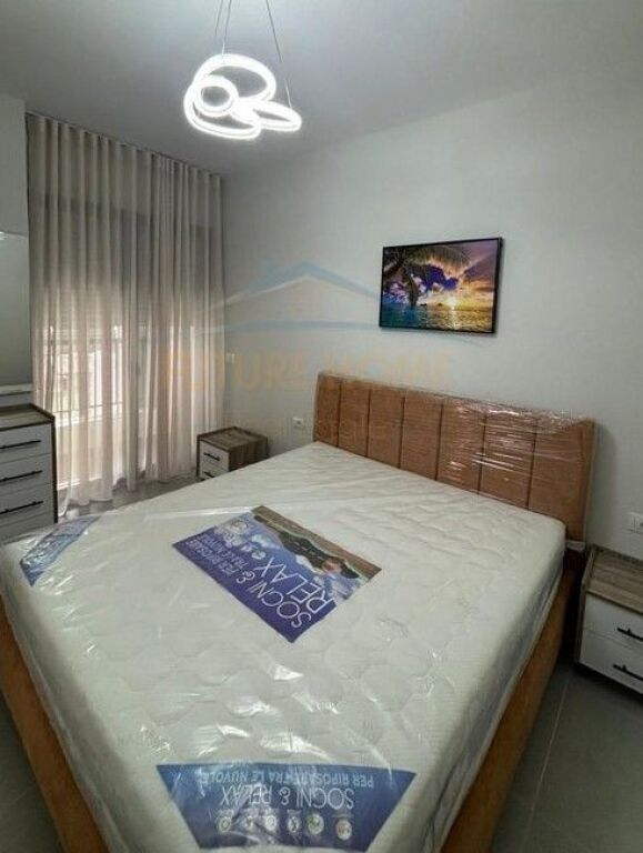 Qera , Apartament 2+1+post parkimi , Rruga e Durresit , Tirane