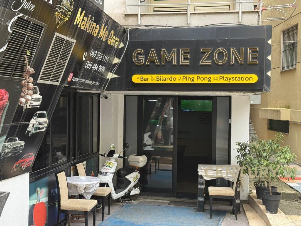 ESCLUSIVO! VENDIAMO SPAZIO COMMERCIALE + ATTIVITÀ, A KODRA E DIELLIT!