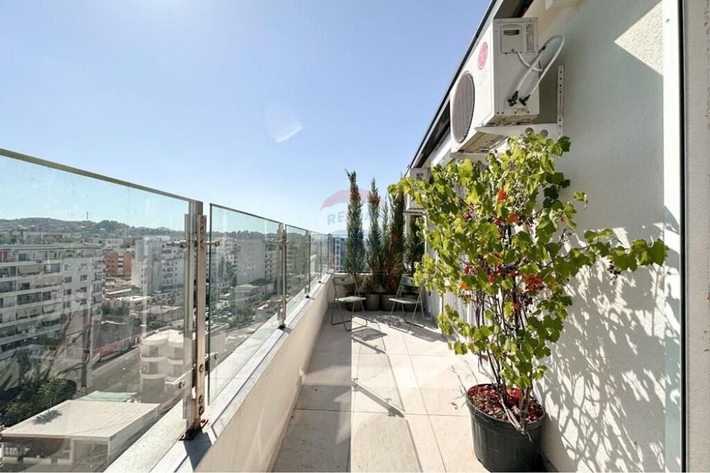 Luxury 1+1 apartment for sale – Astir (near Ozone)
