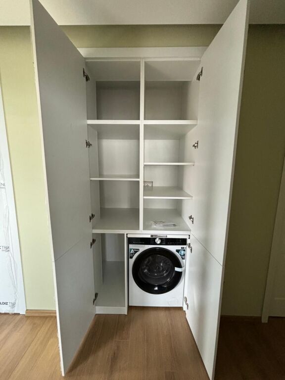 APARTAMENT 3+1+POST PARKIMI, KODRA E DIELLIT