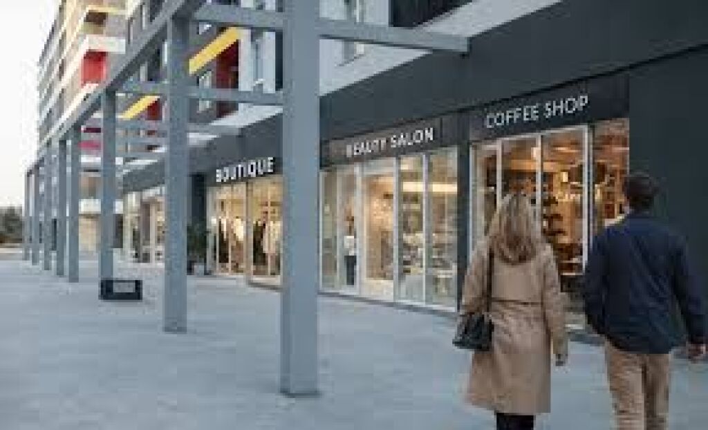 Jepet me qera apartament 1+1 Univers City!