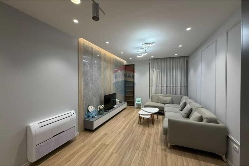 Jepet me qera apartament 2+1 tek Jordan Misja