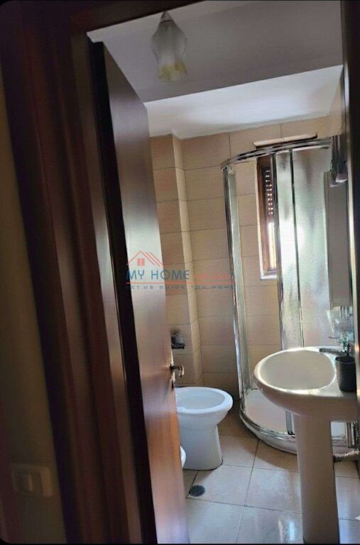 Apartament 1+1 me qera Brryli Tirane