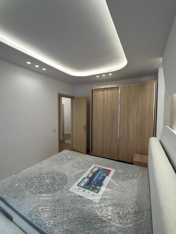 Apartment for sale in Astir at the roundabout 1+1