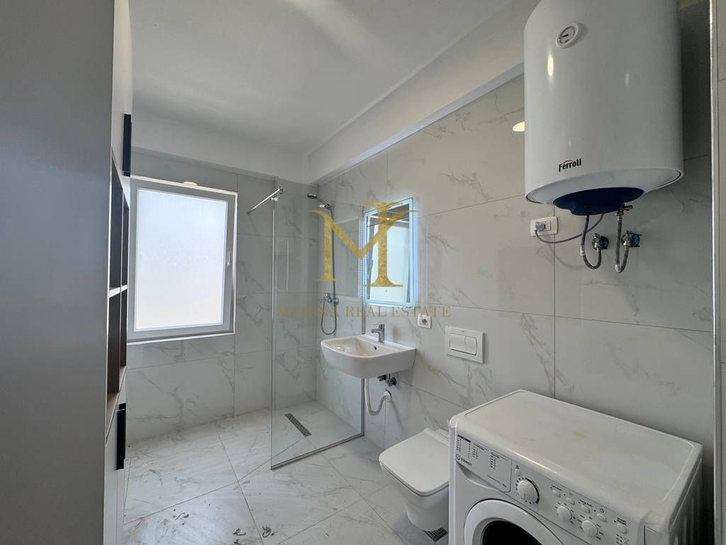 Apartament 2+1 më pamje deti për qira në Golem. Pallat dhe apartament i ri