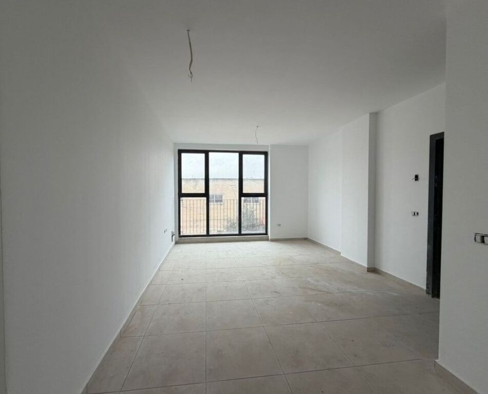 Appartamento 1+1 in Vendita in Via Siri Kodra, Tirana