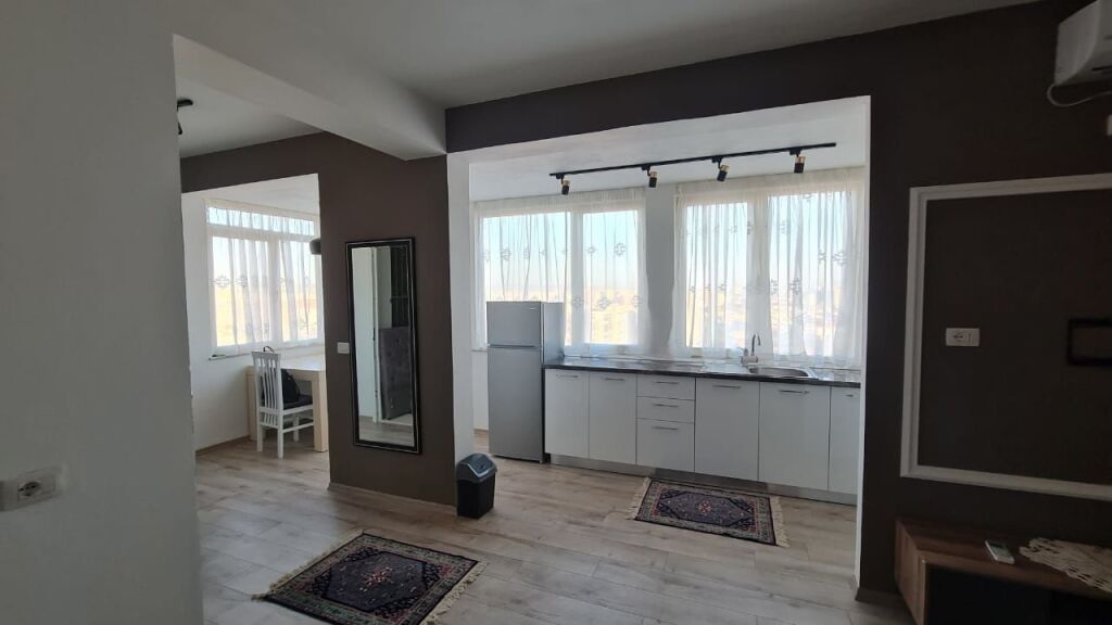 Monolocale in affitto, di fronte a Delijorgji vicino a Pasticeri Nela 460 mila lek