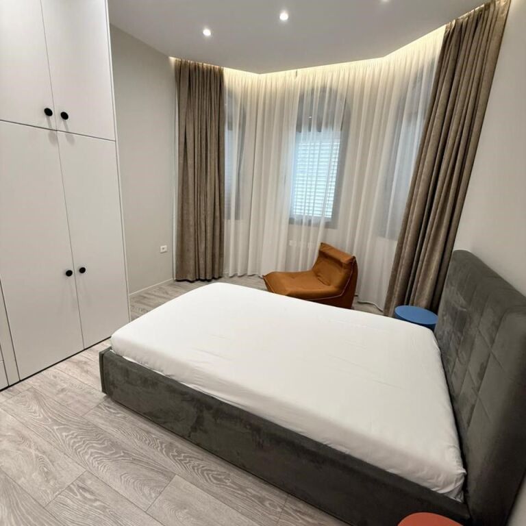 🏡 Super Vilë për Shitje – Liqeni i Thatë ✨