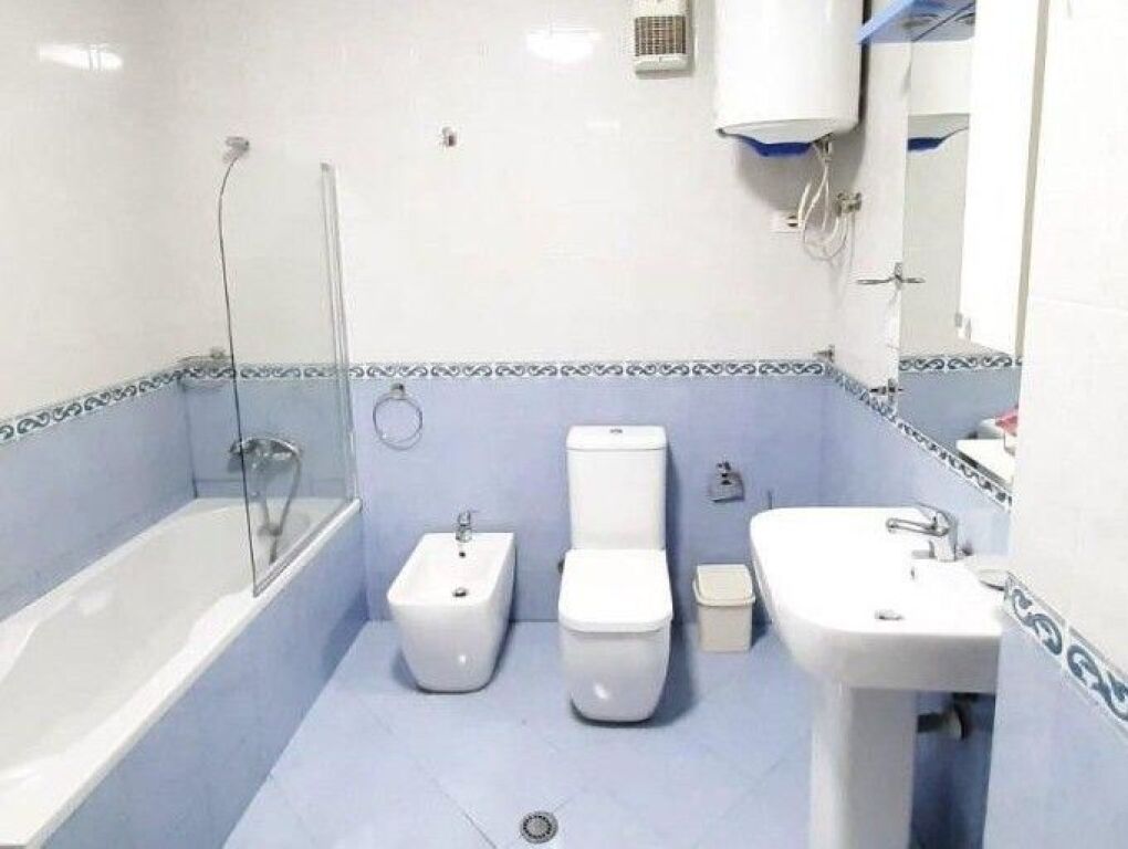 📌Jepet me qira apartament 2+1+2 tek Zogu i Zi