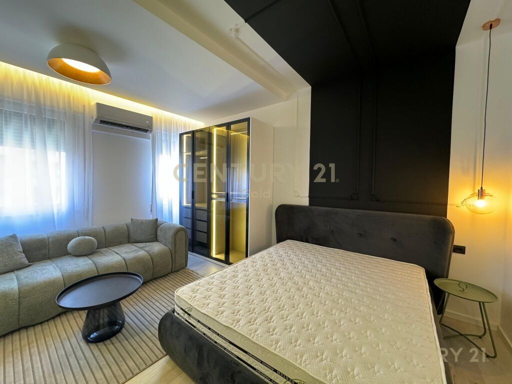 JEPET ME QERA APARTAMENT 1+1 TEK KOMPLEKSI DINAMO