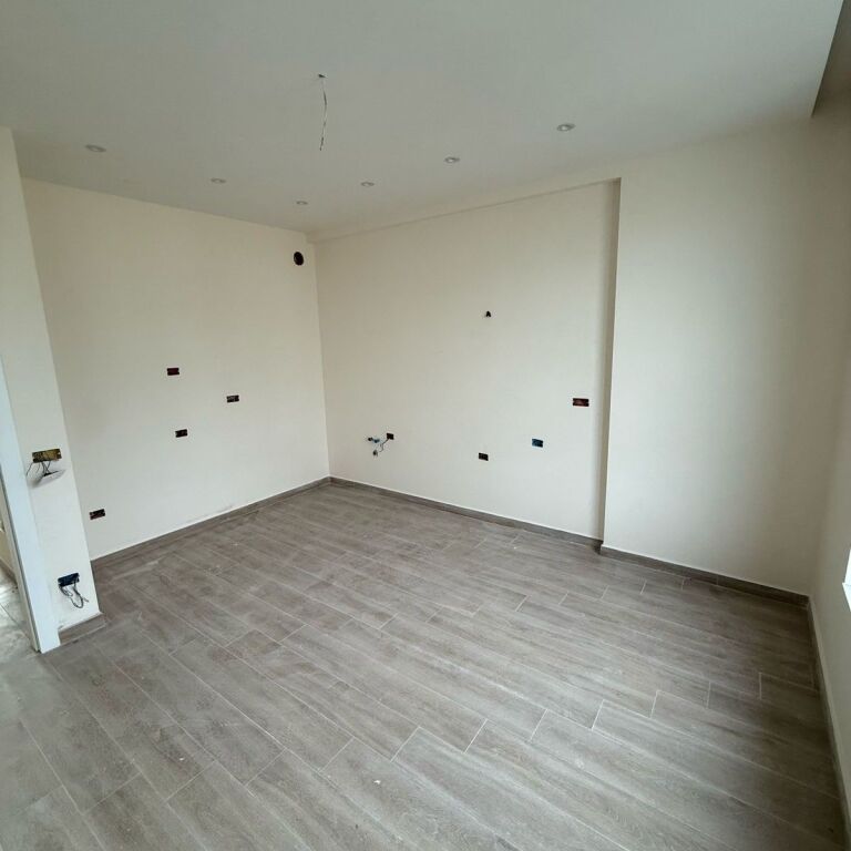 🏡 Appartamento 3+1 in Vendita – Via Jordan Misja, vicino al Nuovo Boulevard ✨