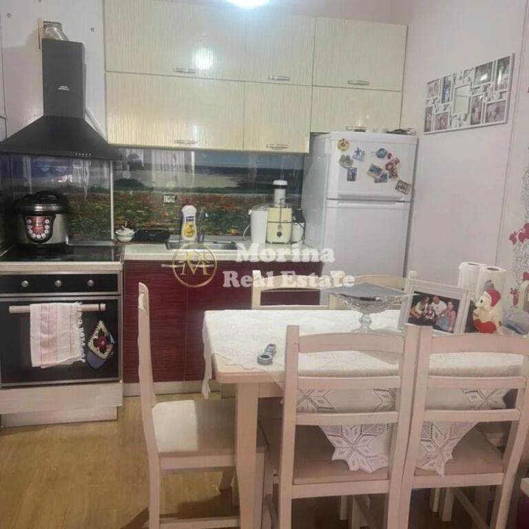 Rent | Apartment 1 + 1 | Muhamed Deliu Street | 450 €/month