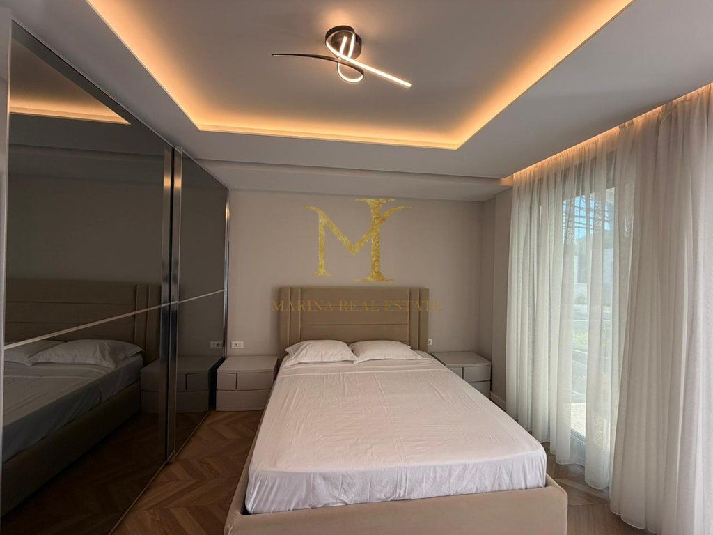 Shitet Vile Individuale në San Pietro Residence, Gjiri i Lalzit