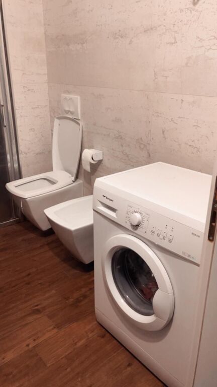 Jepet me qera Apartamenti 2+1 , Astir rruga Joklon Persi 500 mije leke