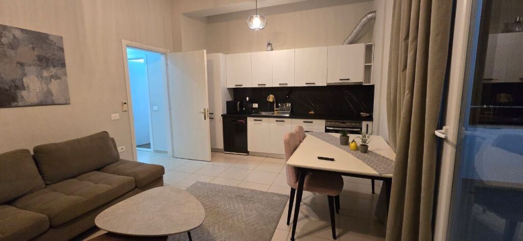 Apartament 2+1 me qira