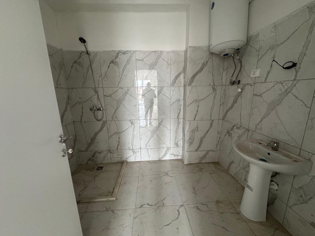 Apartment 3+1+2+2 Water Supply for Sale