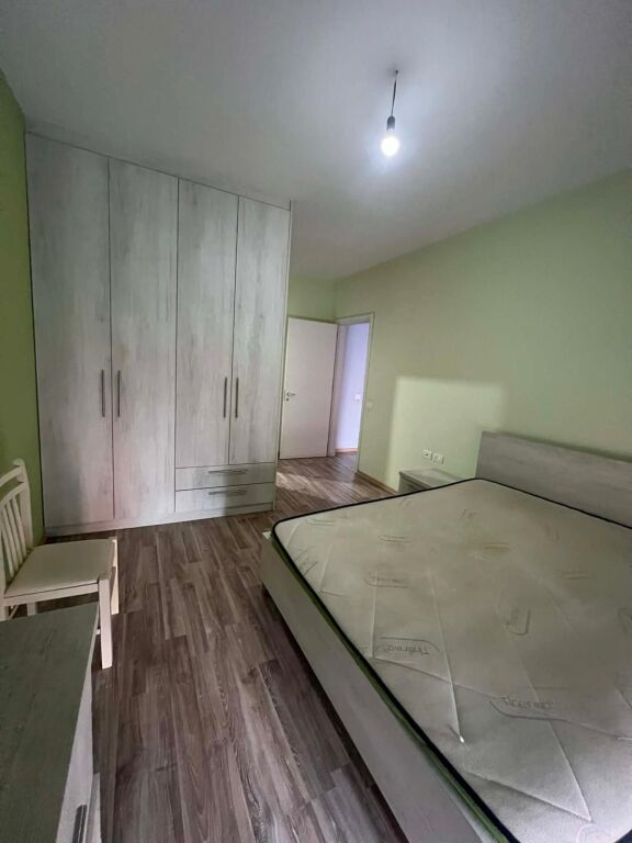 Green city Astir  jepet me qera 2+1+2 + Post Parkimi i mobiluar 115 m2