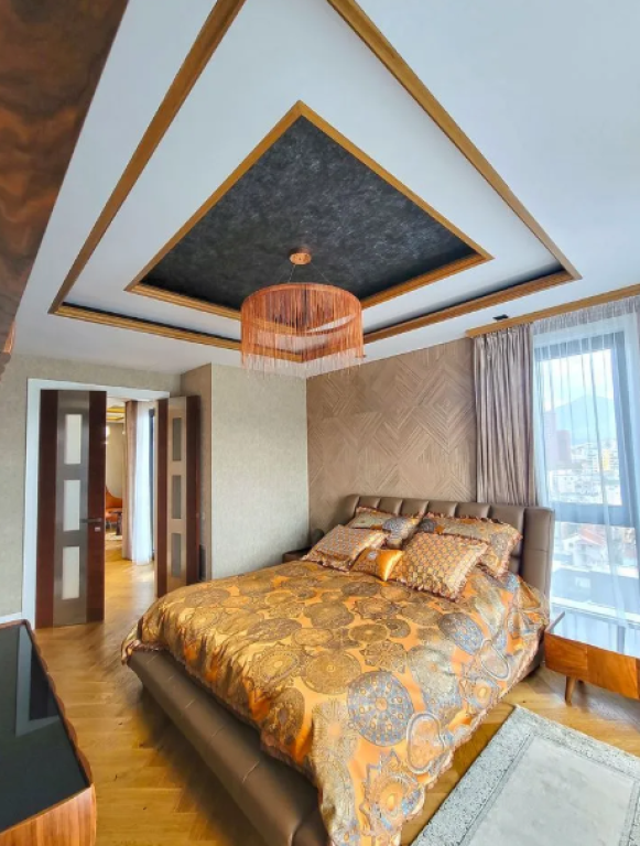 🏙️ Penthouse Luksoz në Shitje – SQUARE 21   📍Rruga e Kavajes   