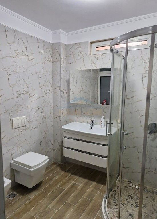 In vendita, Appartamento 3+1+2, Porcelan