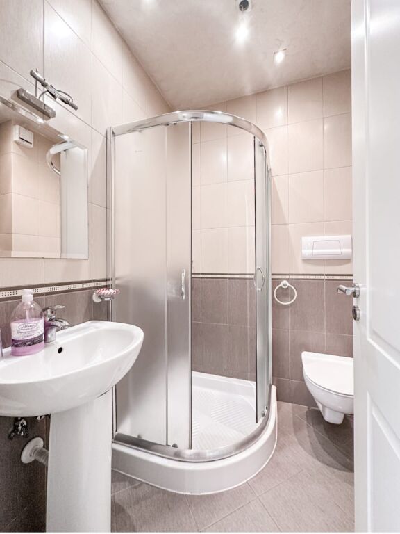 Jepet me qira apartament 2+1+2 tek Kopshti Zoologjik