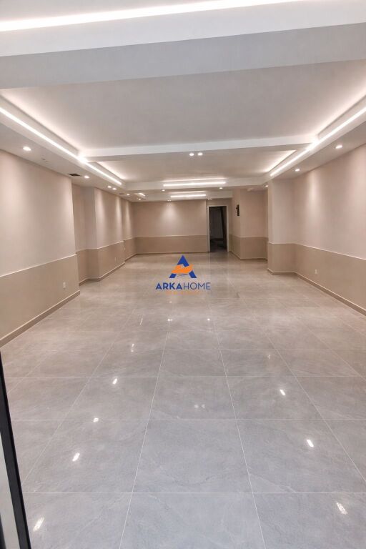 SHITET AMBIENT BIZNESI 100M2 "DURRES" 185000 EURO