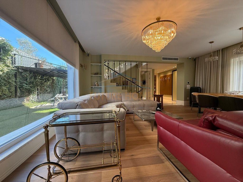 Shitet Vile 4-Kateshe White House Residence Lunder Tirane