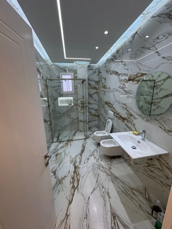 luxury 2+1 apartment for rent at Kodra e Priftit