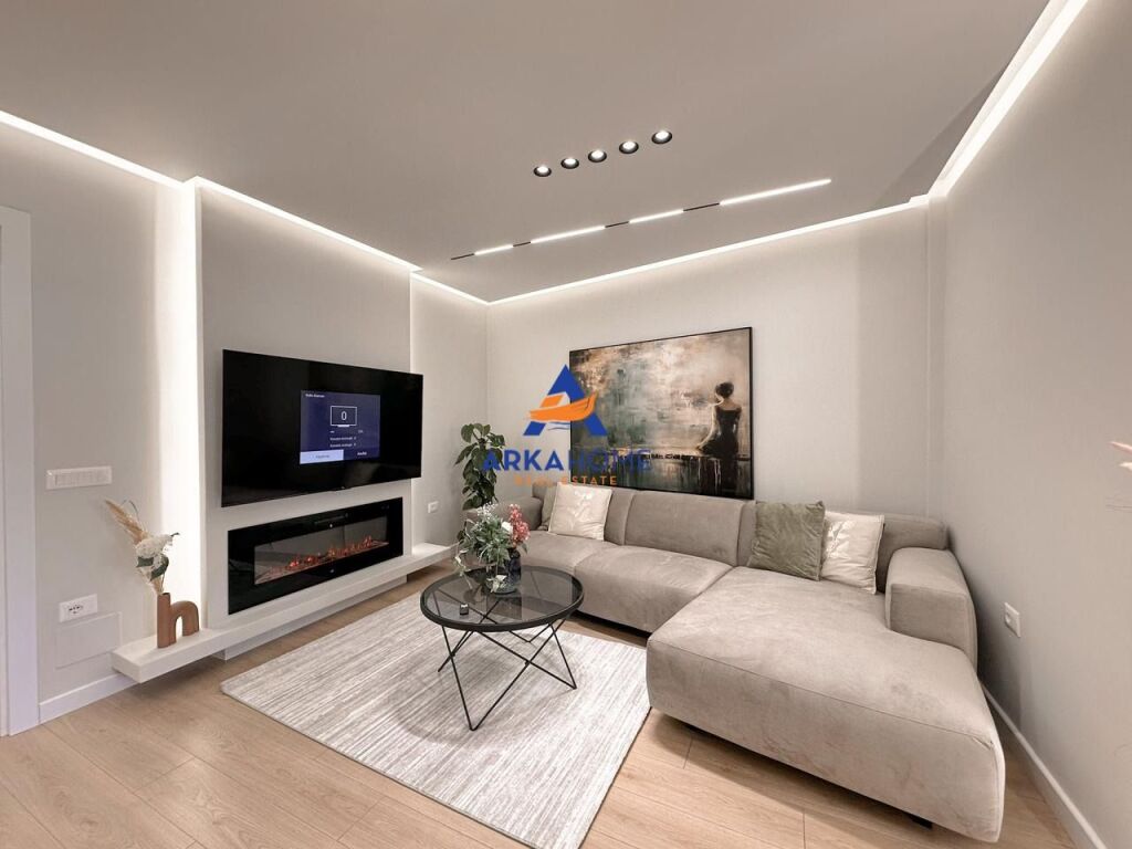 VENDESI APPARTAMENTO 2+1+BALCONE "TE ZOGU I ZI" 285.000 EURO