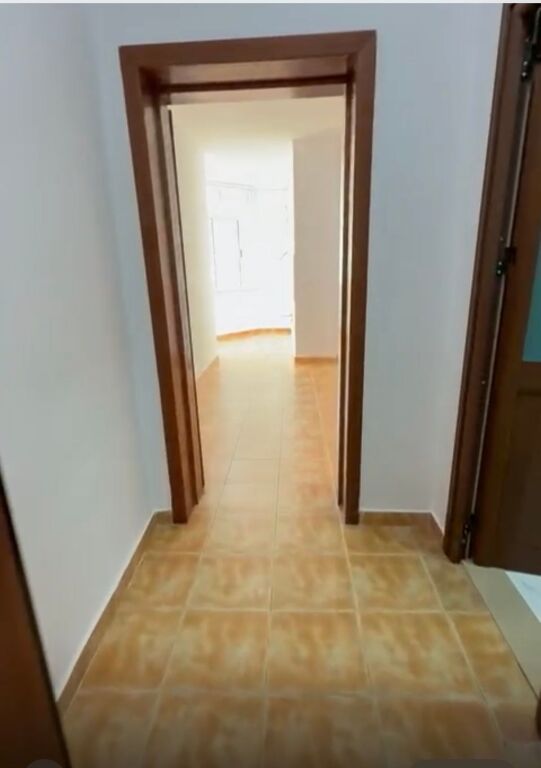 Ambjent per qira te Shkolla e Baletit ,minibashkia 2