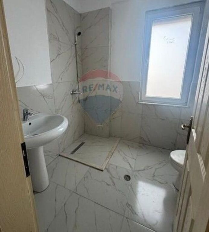 Apartament - Për Shitje - Pallatet e Verdha, Tiranë ID: 530551001-377