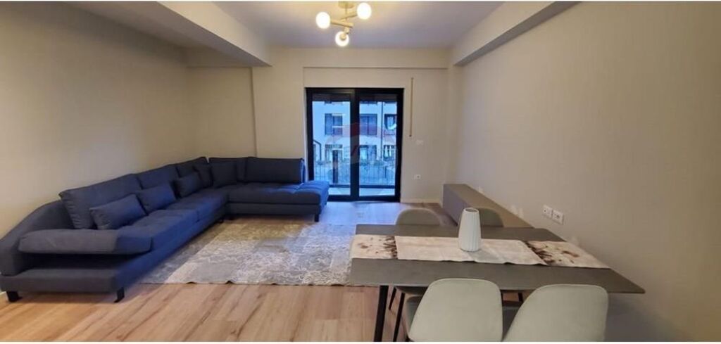 Affittasi appartamento 1+1 – Kodra e Diellit 2