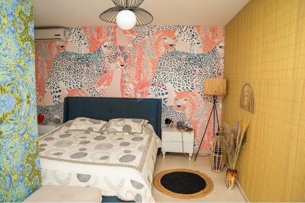 APARTAMENT 1+1+POST PARKIMI NE QENDER-PAZARI RI