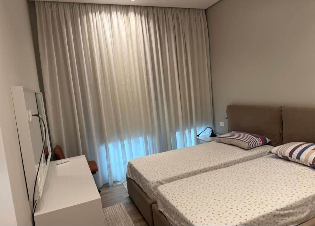 🏡 Jepet apartament 2+1+Post Parkimi me qira te Square 21