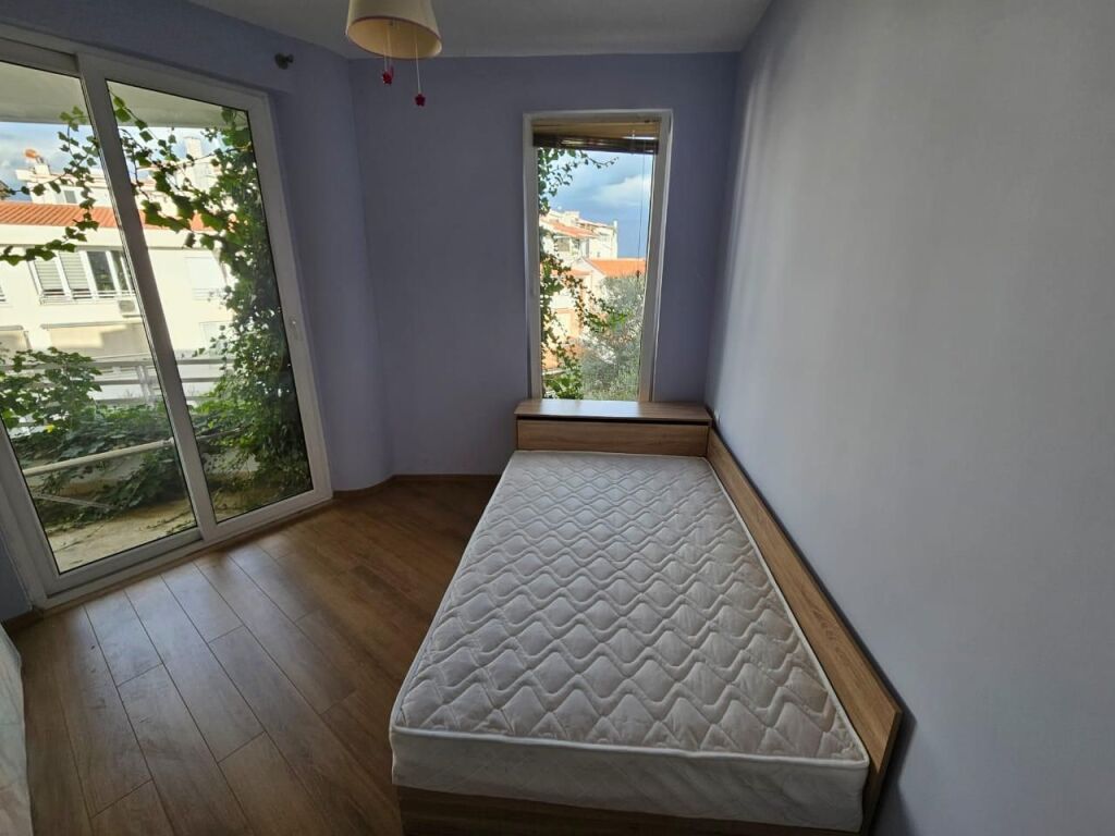 APARTAMENT 3+1+POST PARKIMI, KODRA E DIELLIT