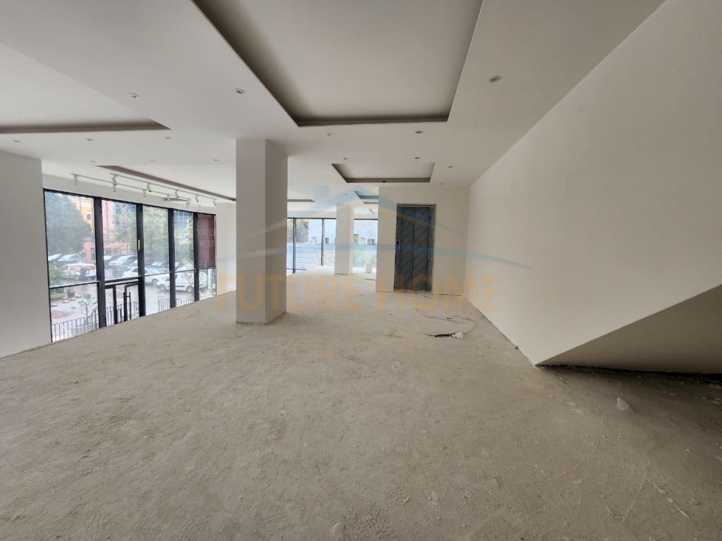 Rent, Premises, Train Station, Tirana.