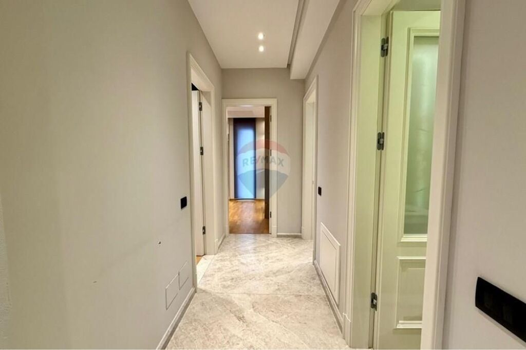 Appartamento 3+1+2 lukeoz , Ambasciata Americana