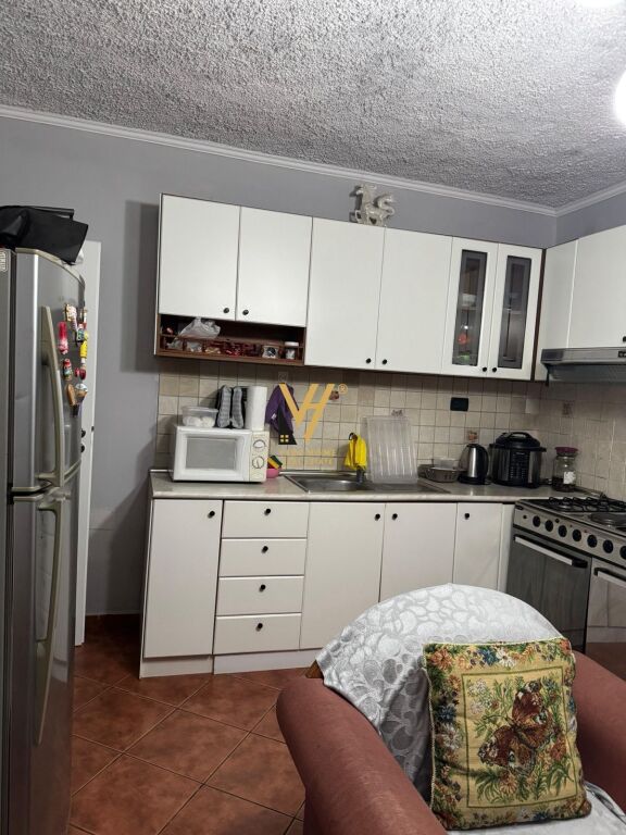 JEPET APARTAMENT 2+1 ME QIRA TEK OXHAKU 45.000 LEKE
