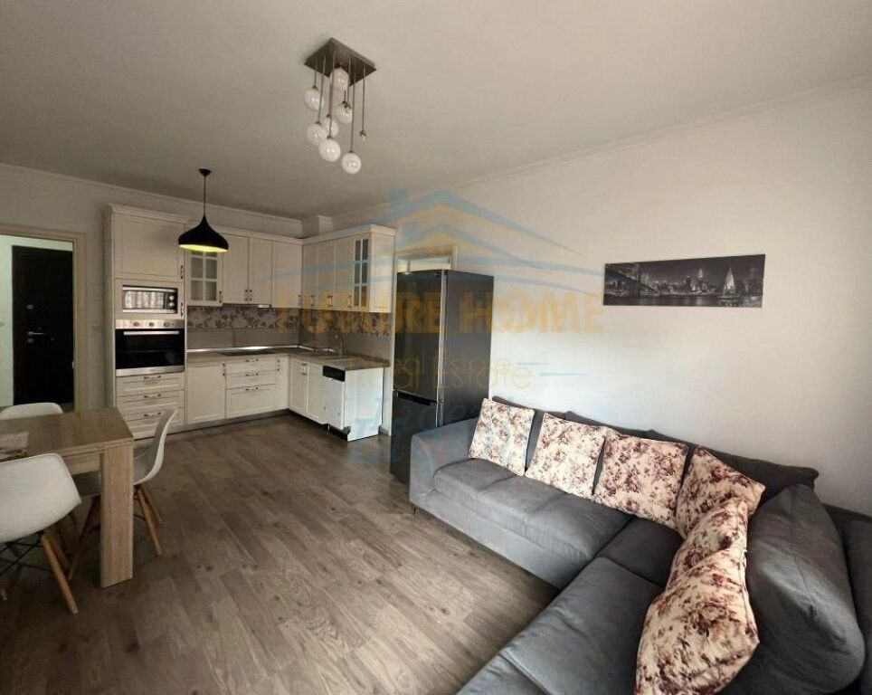 In vendita, Appartamento 2+1, Nuovo Anello, Tirana.