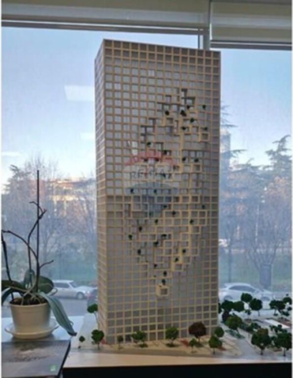 SHITET APARTAMENT 2+1+2 TEK DOWNTOWN 1