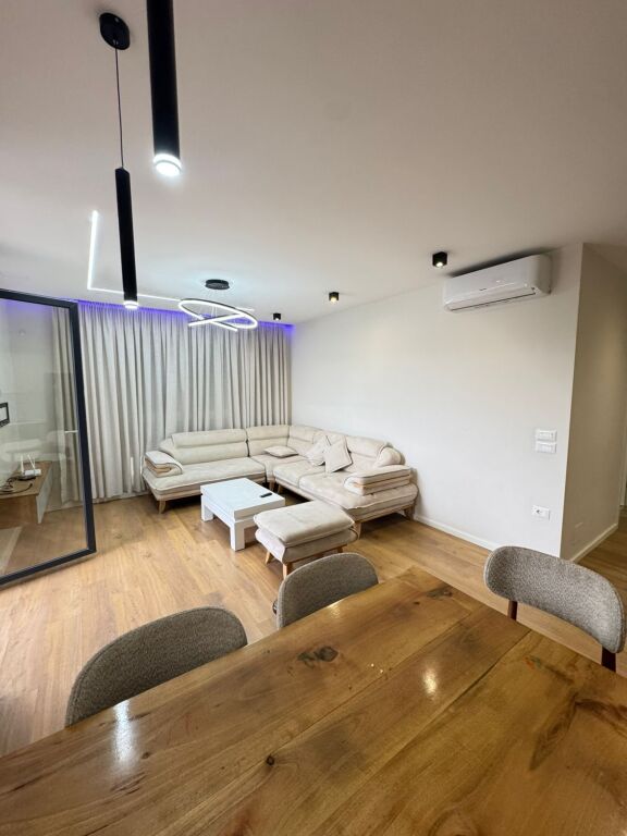🏠 Appartamento 2+1 in affitto 📍 Indirizzo: Don Bosko 💶 Prezzo: 70.000 lekë / mese