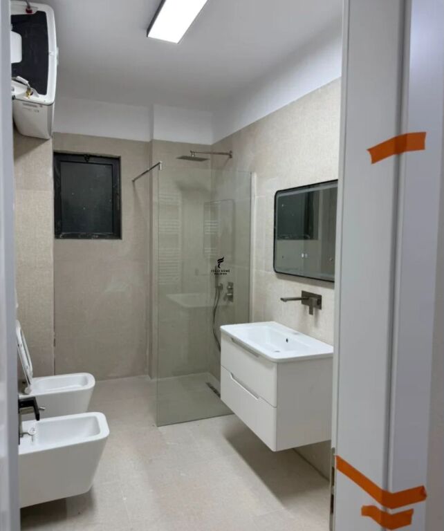 APARTAMENT ME QERA 2+1 KODRA E DIELLIT 75.000 LEKE FH-64738