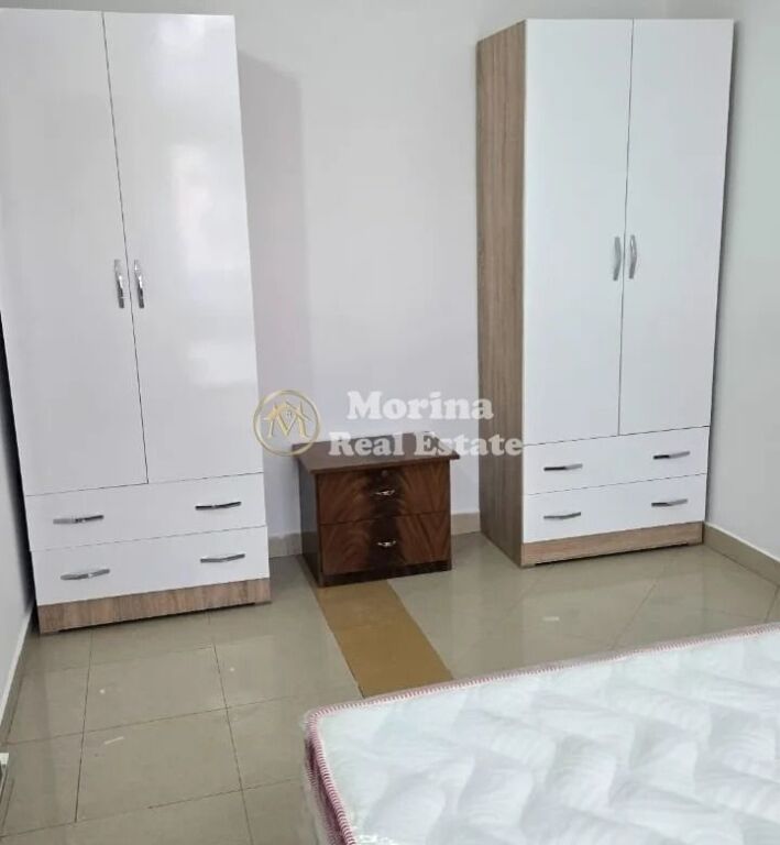 Qera | Vilë 1 + 1 | 5 Maji | 350 €/muaj